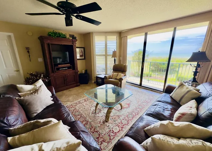 Beach Club III 1E Condo