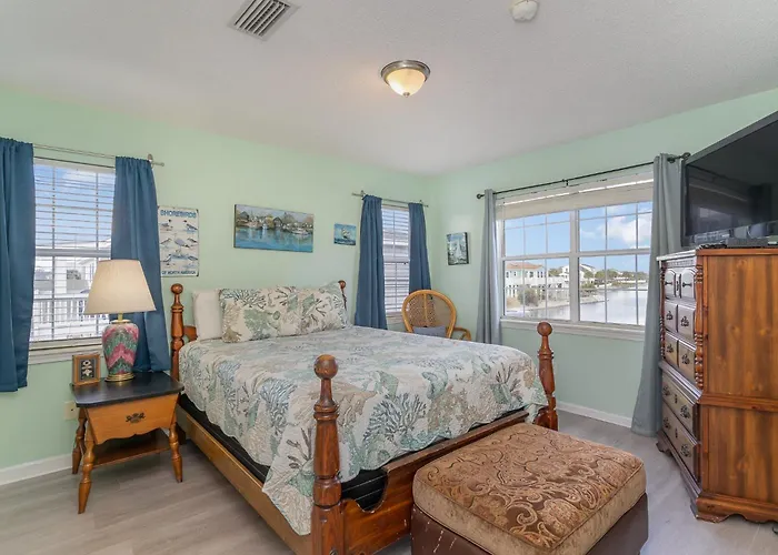 Beach Home In The Cherry Grove