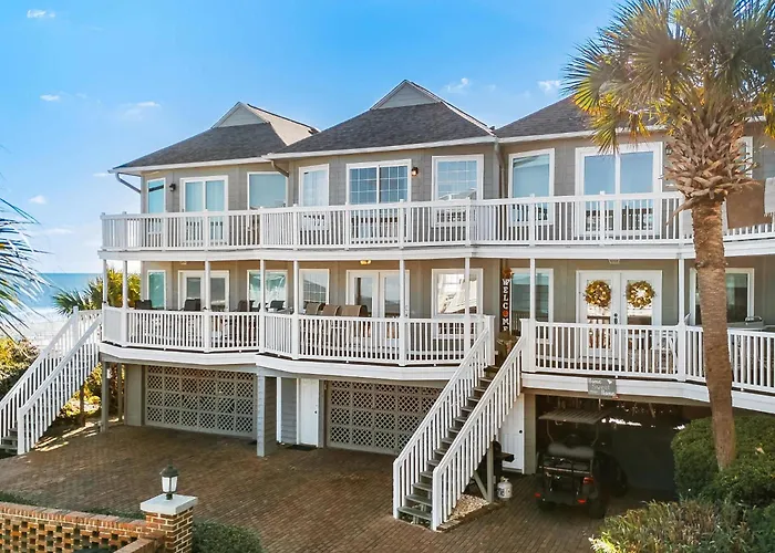 Beachfront Bliss-Admirals Quarters II Oceanfront