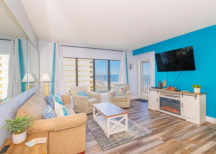 Stunning Ocean View 2 Bedroom Condo- Nicely Updated & Sleeps 6! Palace Resort Unit 408