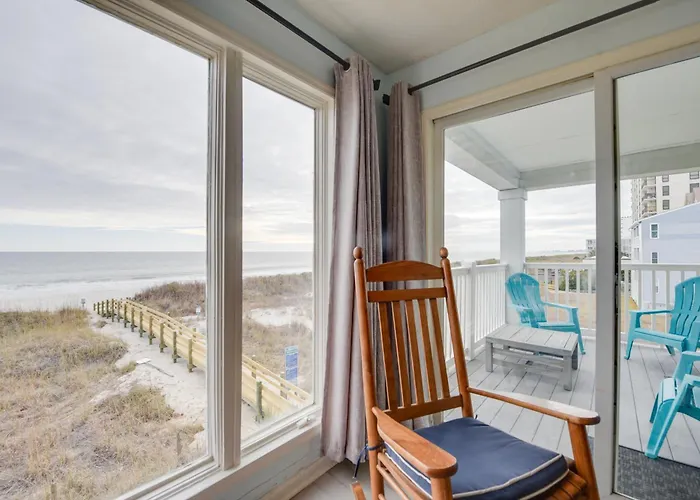 Beachfront Condo With Magnificent Ocean Views!