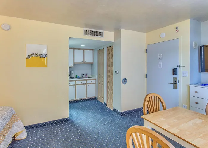 Bay Watch Resort Studio With Resort Amenities!