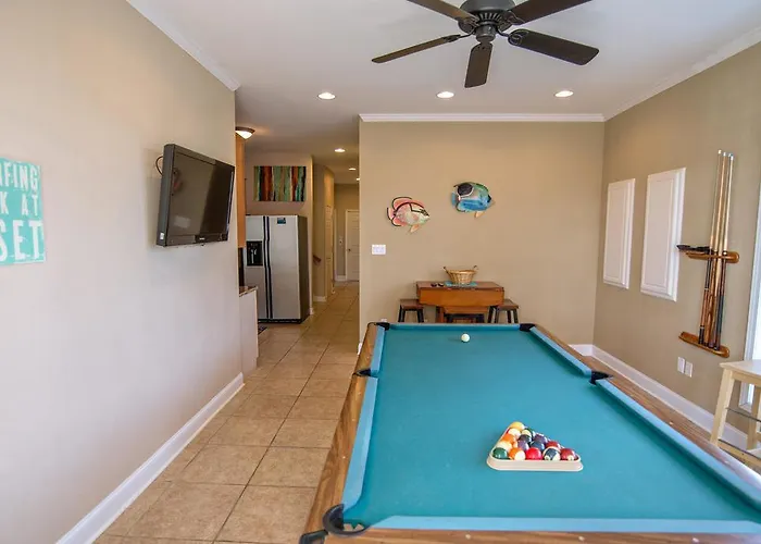 Tuscan Ocean Vista Holiday Homes