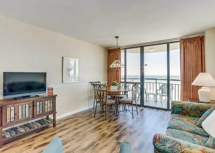 Beachfront Luxury Condo W Private Balcony At Meridian Plaza