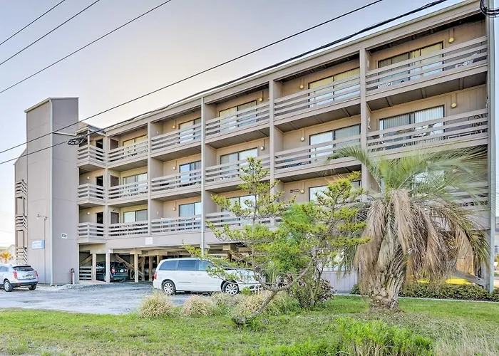 Garden City Condo With Pool Access - Walk To Beach!