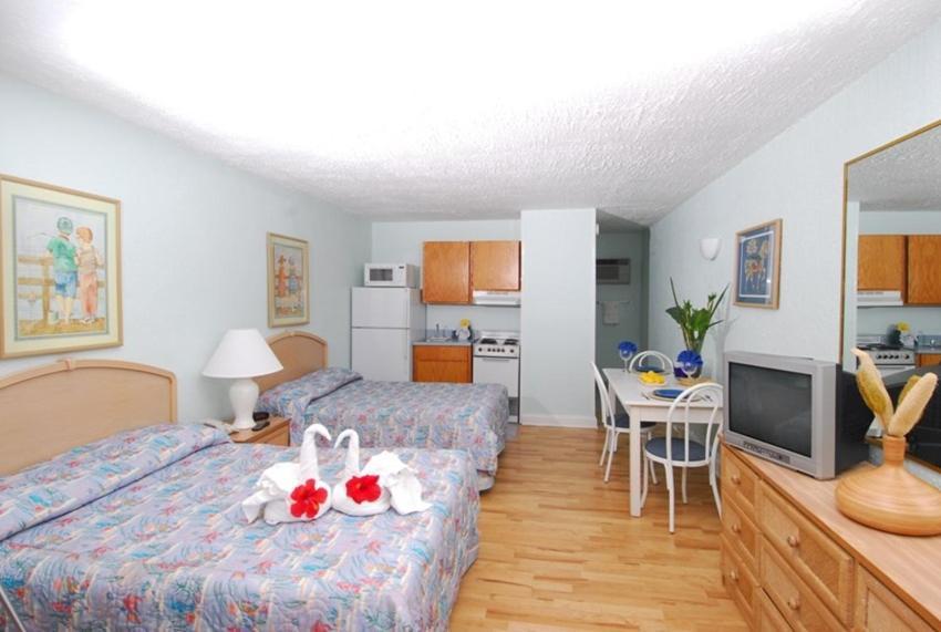 Driftwood And Tides By Sea Mist Aparthotel 3*