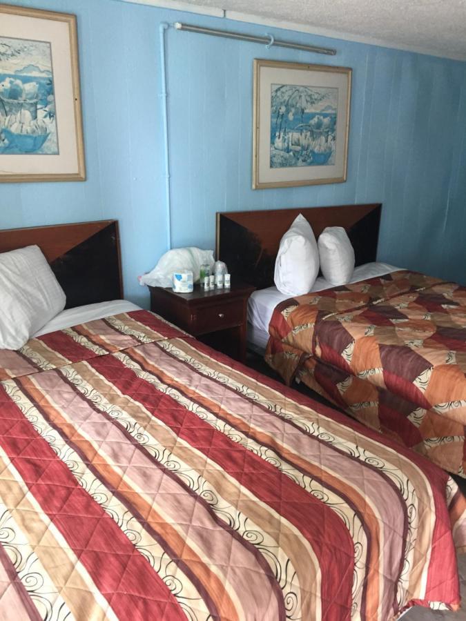 Crepe Myrtle Hotel 2*