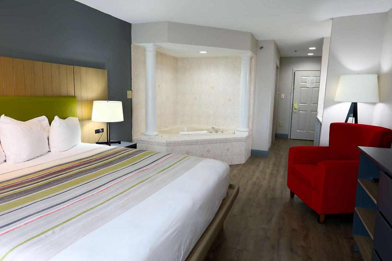 Hotel Country & By Radisson, Myrtle Beach, Sc