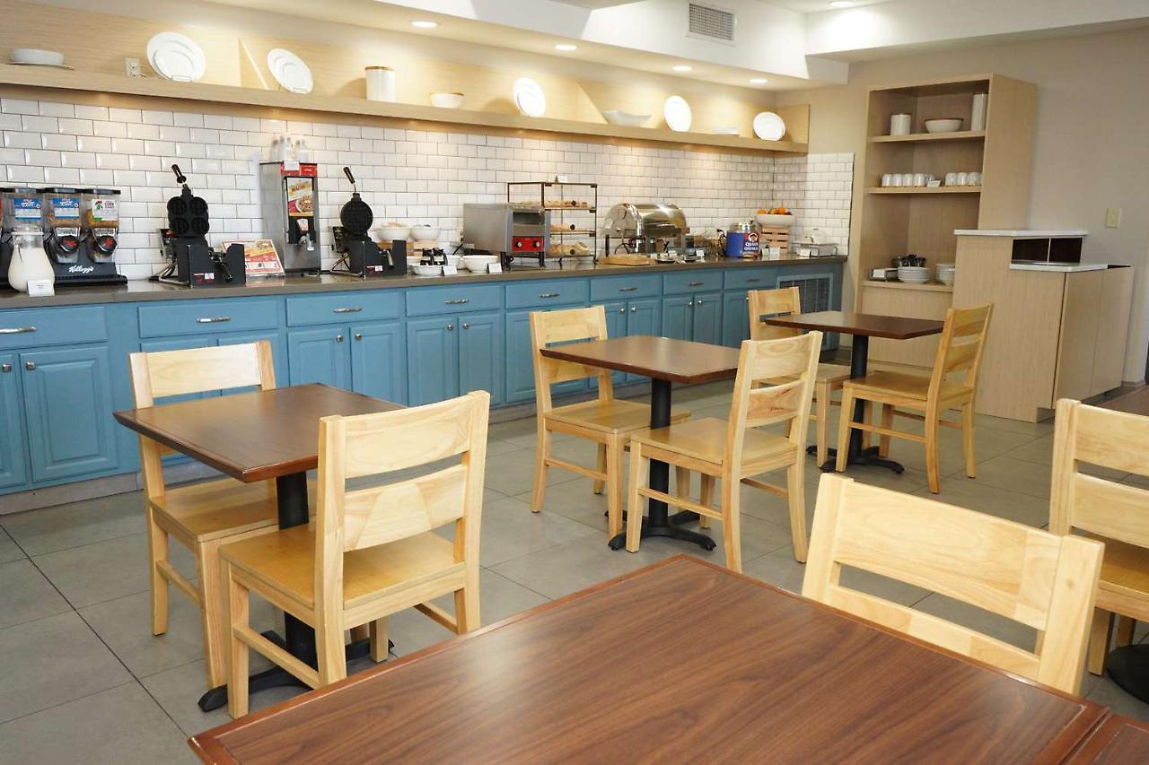 Hotel Country & By Radisson, Myrtle Beach, Sc 3*