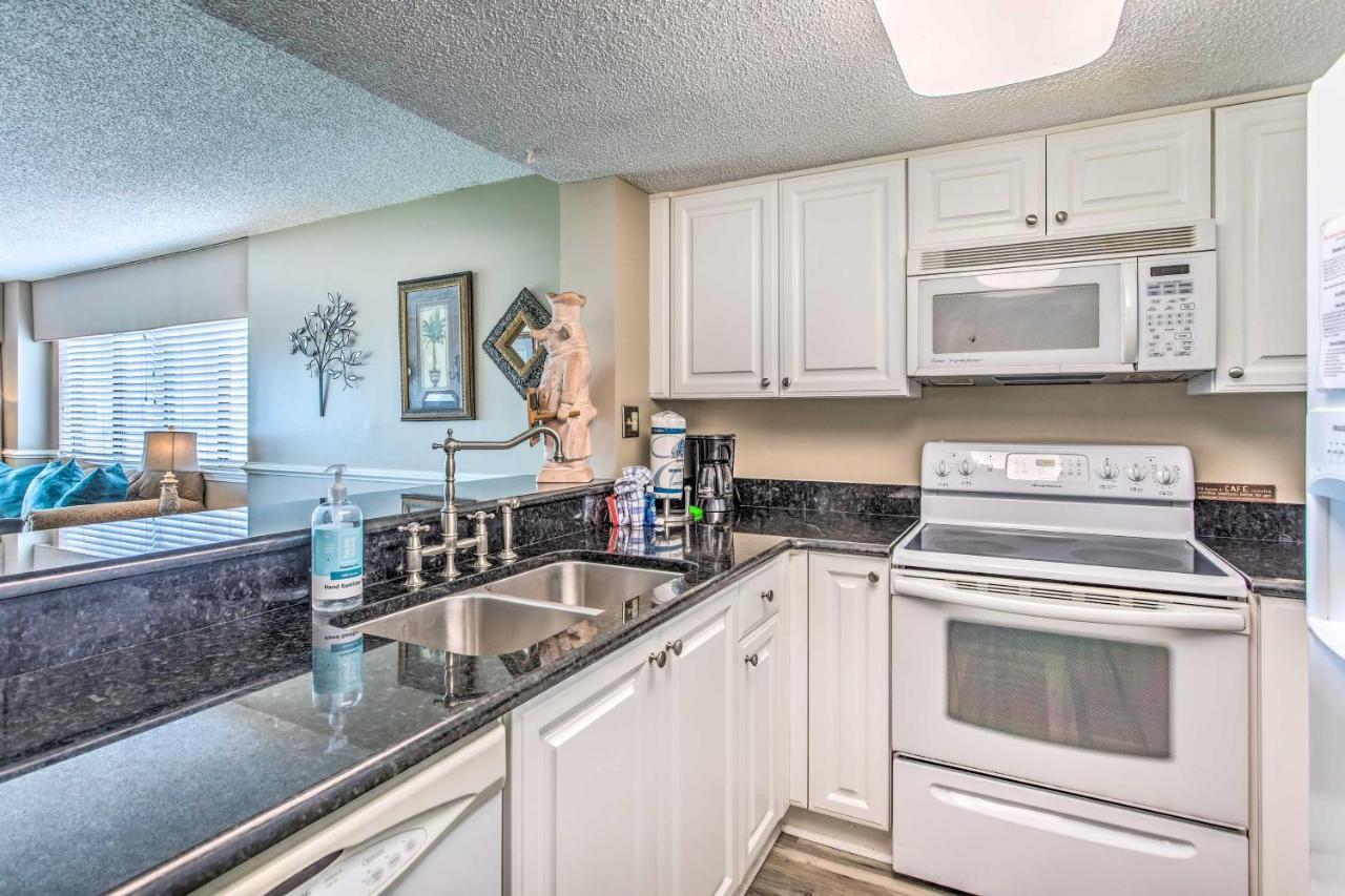 Apartment Myrtle Oasis Pools, Patio And Stunning Views! Myrtle Beach