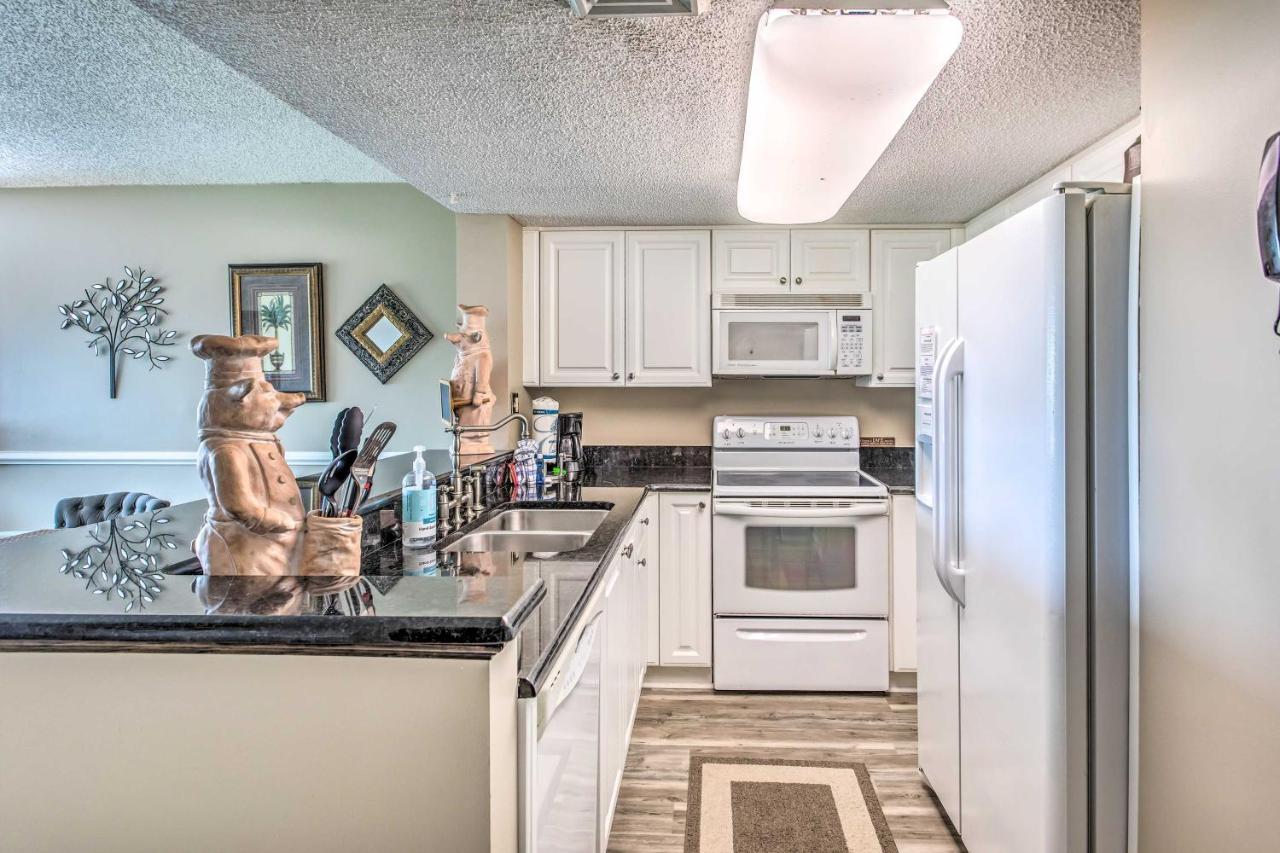 Apartment Myrtle Oasis Pools, Patio And Stunning Views!