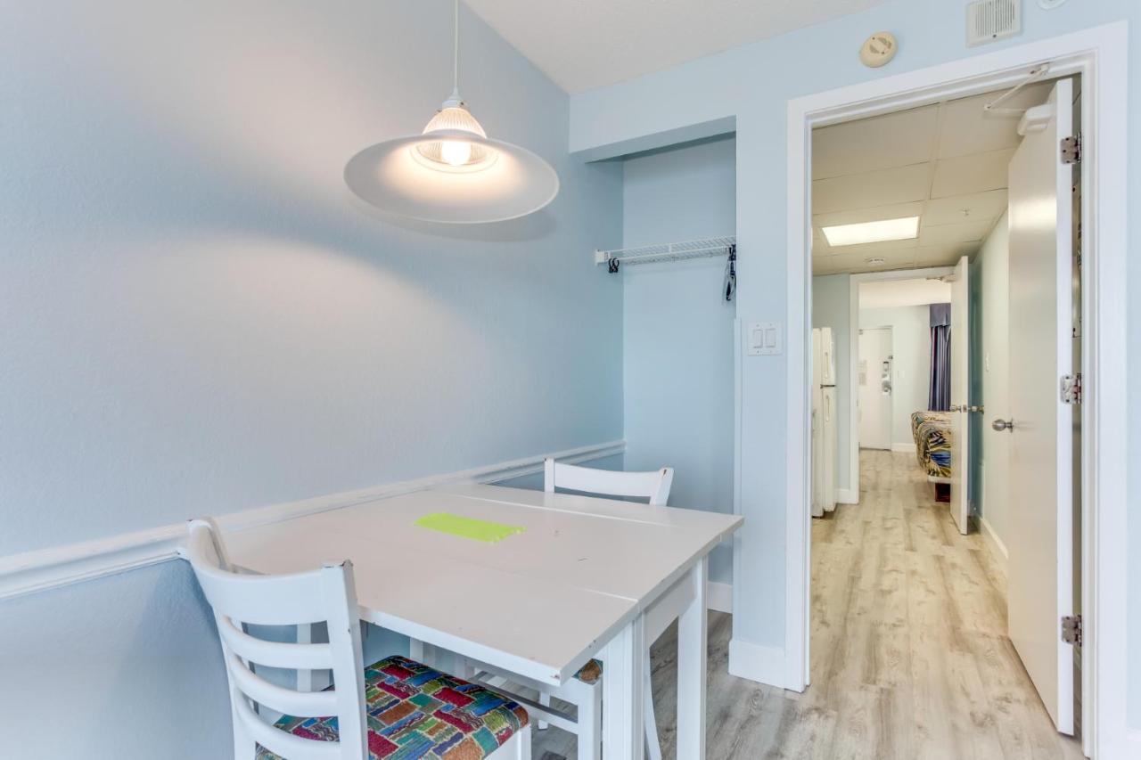 Apartment Renovated Oceanview At Boardwalk