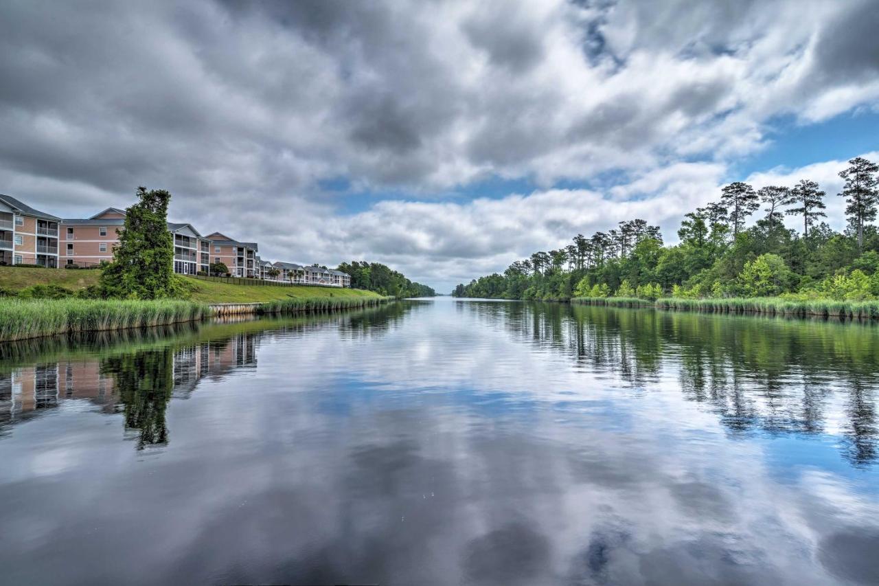 Chic Myrtle With Amenity Access Apartment
