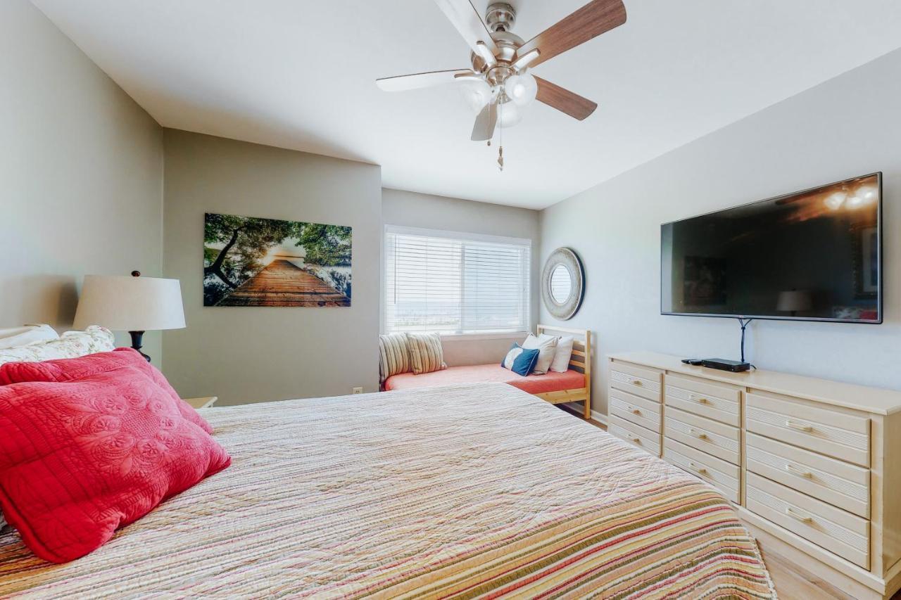 Ocean Retreat & * Myrtle Beach