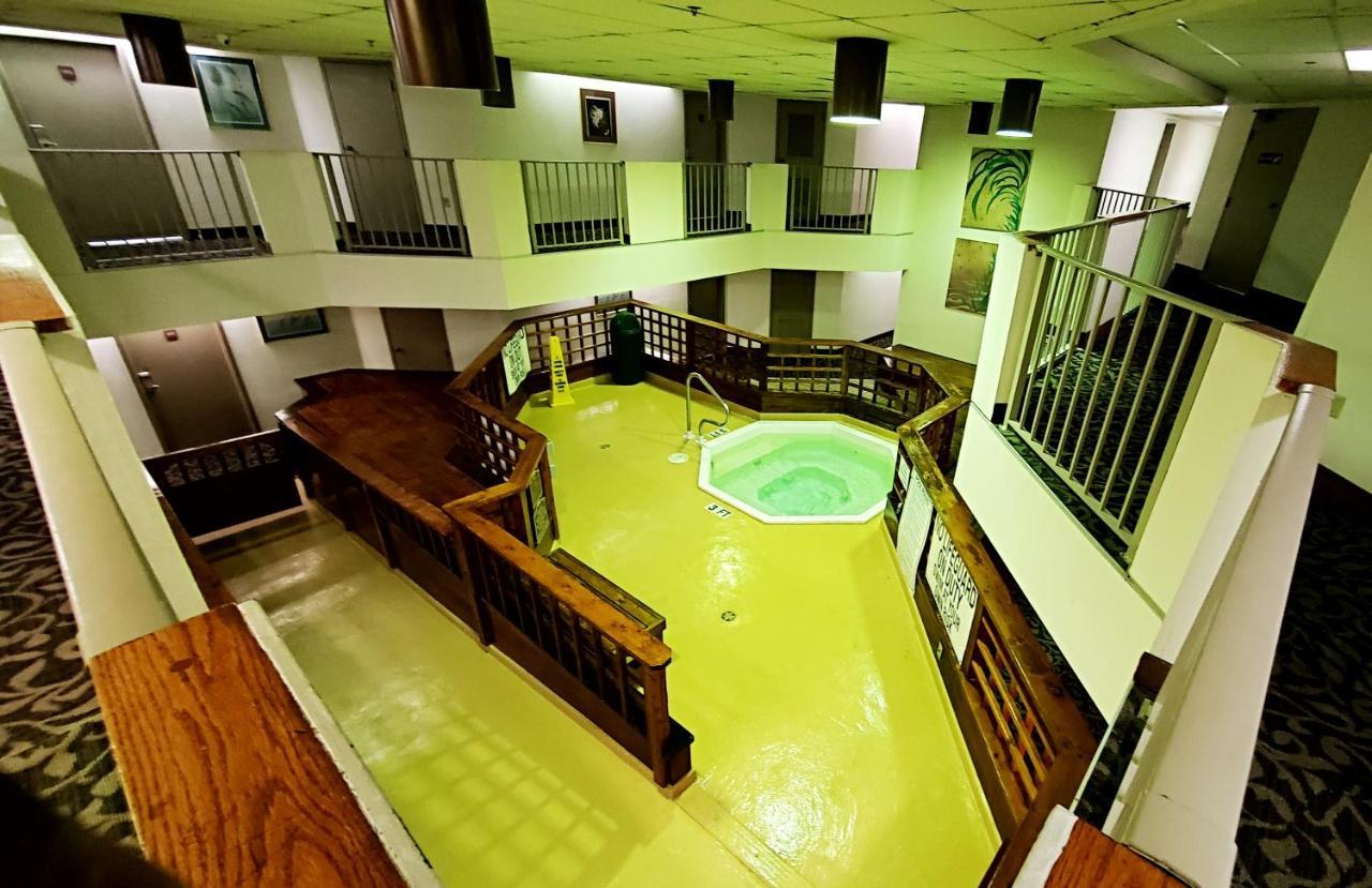 The Two Bedroom * Myrtle Beach