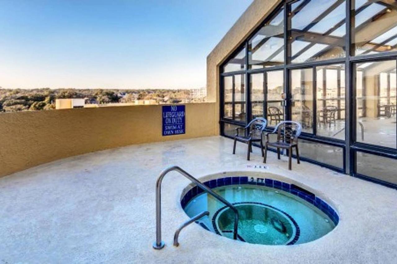 Azure Bliss Oceanfront Sleeps 6 Aparthotel Myrtle Beach