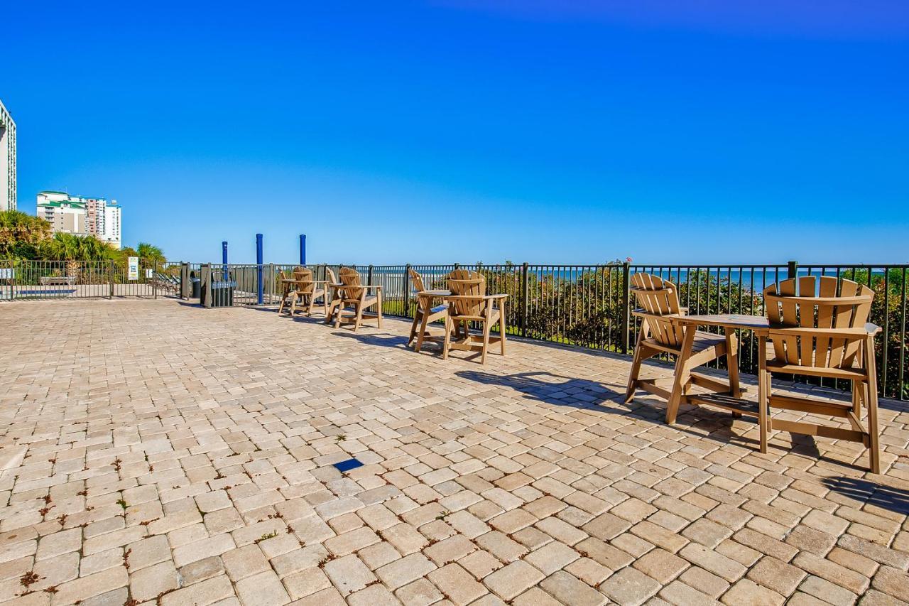 Ocean Breezes Apartment *
