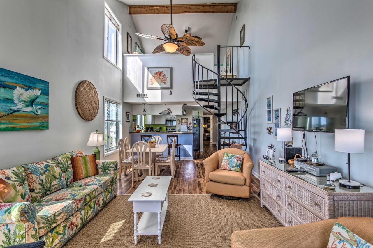 Lovers Haven Oceanfront With Pool! Apartment *