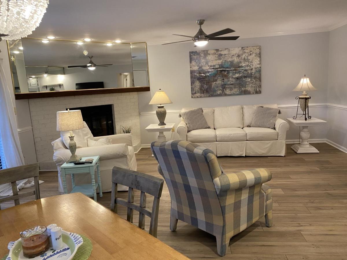 Tilghman Lakes H4 Apartment