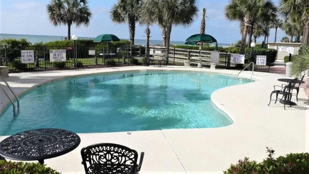 Apartment Lifes A On Myrtle
