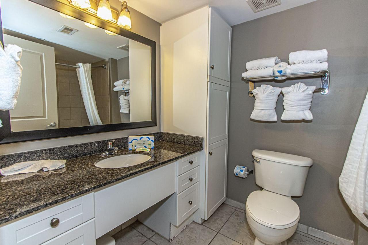 Direct Oceanfront Oceans One 1603 Beautiful Sleeps 6 Holiday home Myrtle Beach