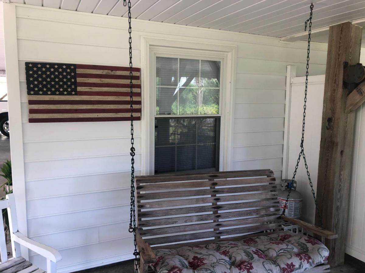 Breeze 3, Pet Friendly, Walking Distance To Atlantic Ocean Free Parking Holiday home *