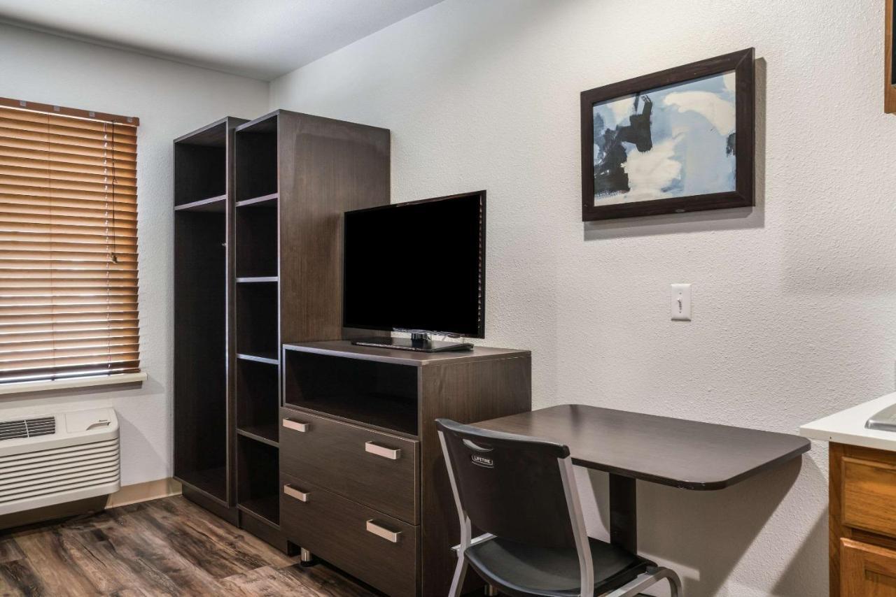Hotel Woodspring Suites 2*