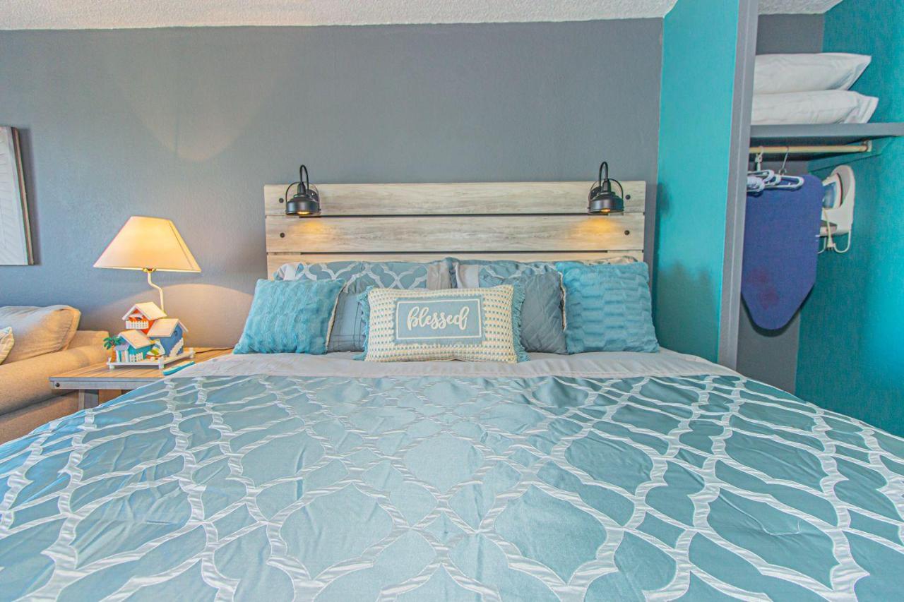Apartment Completely Renovated King Perfect For 4! Sea Mist 51306