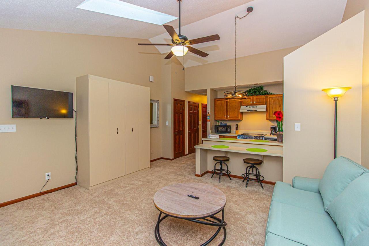 Plantation Golf Villas 2 Miles To The Beach! Sleeps 6 Holiday home *