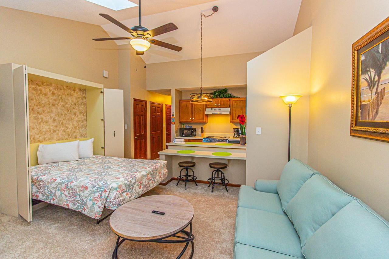 Plantation Golf Villas 2 Miles To The Beach! Sleeps 6 * Myrtle Beach