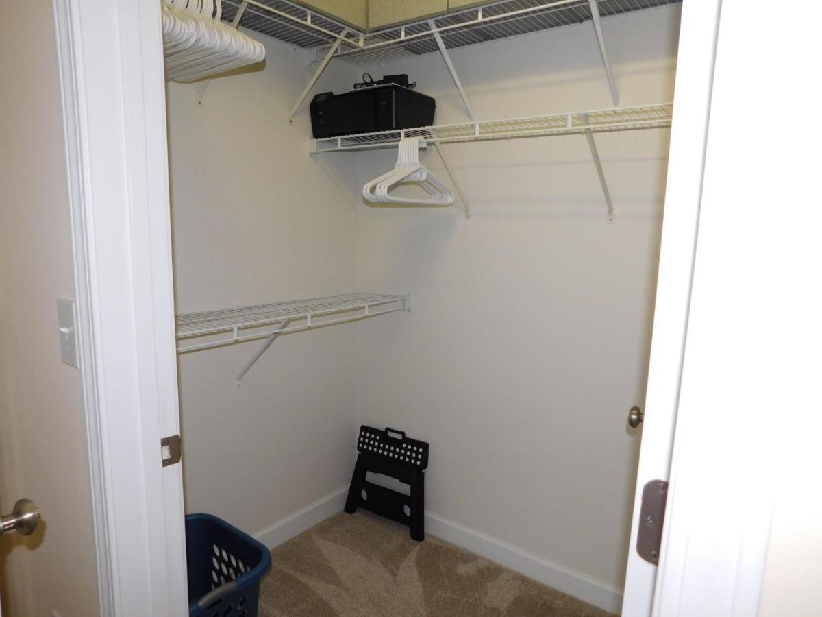 Havens #1832 Apartment