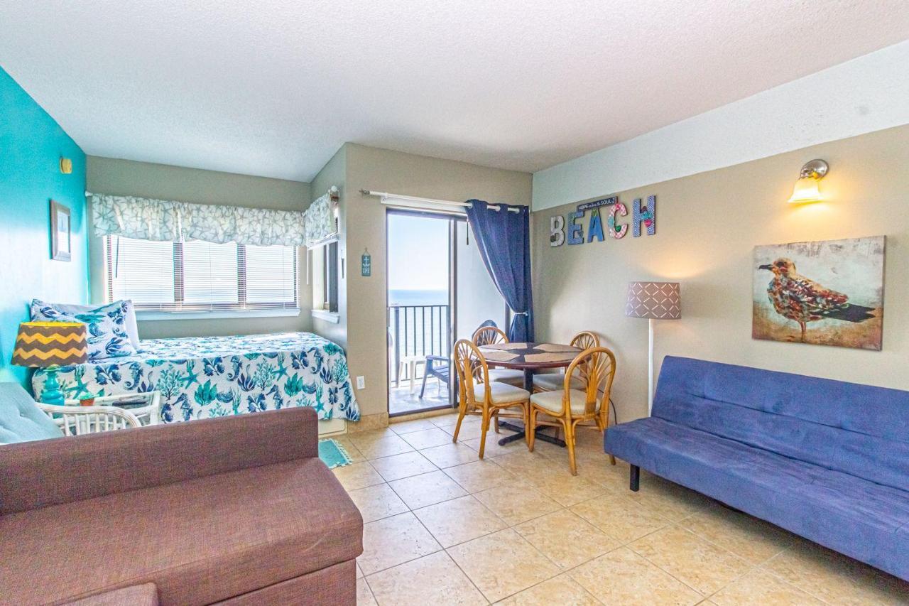 Ocean Front Studio With Amazing Views Palace 1801 Sleeps 5 Guests Myrtle Beach