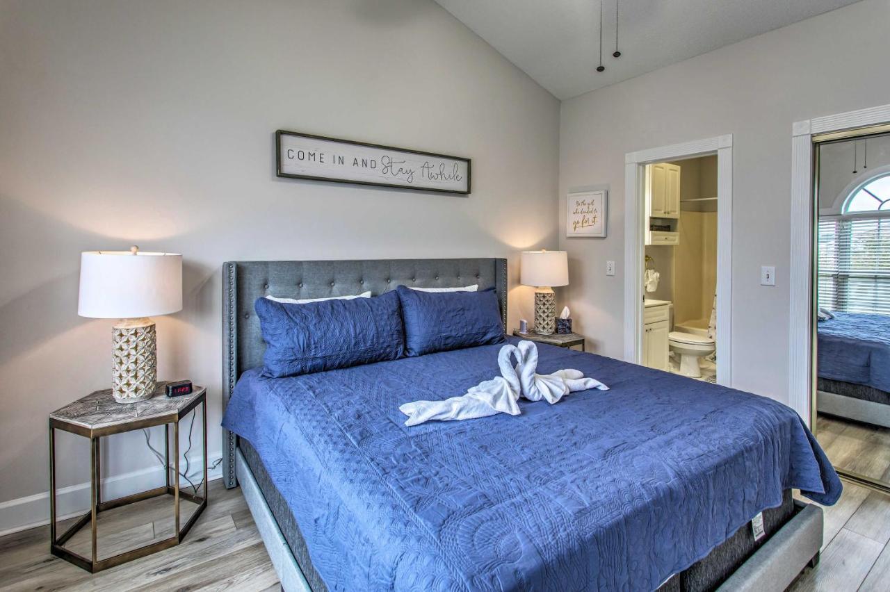 Apartment Breezy Coastal 2 Mi To Shop, Golf, And Swim! Myrtle Beach