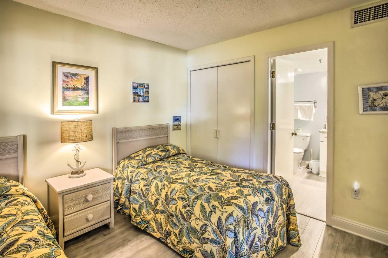 Apartment Beautiful Lakefront Short Walk To Beach! Myrtle Beach
