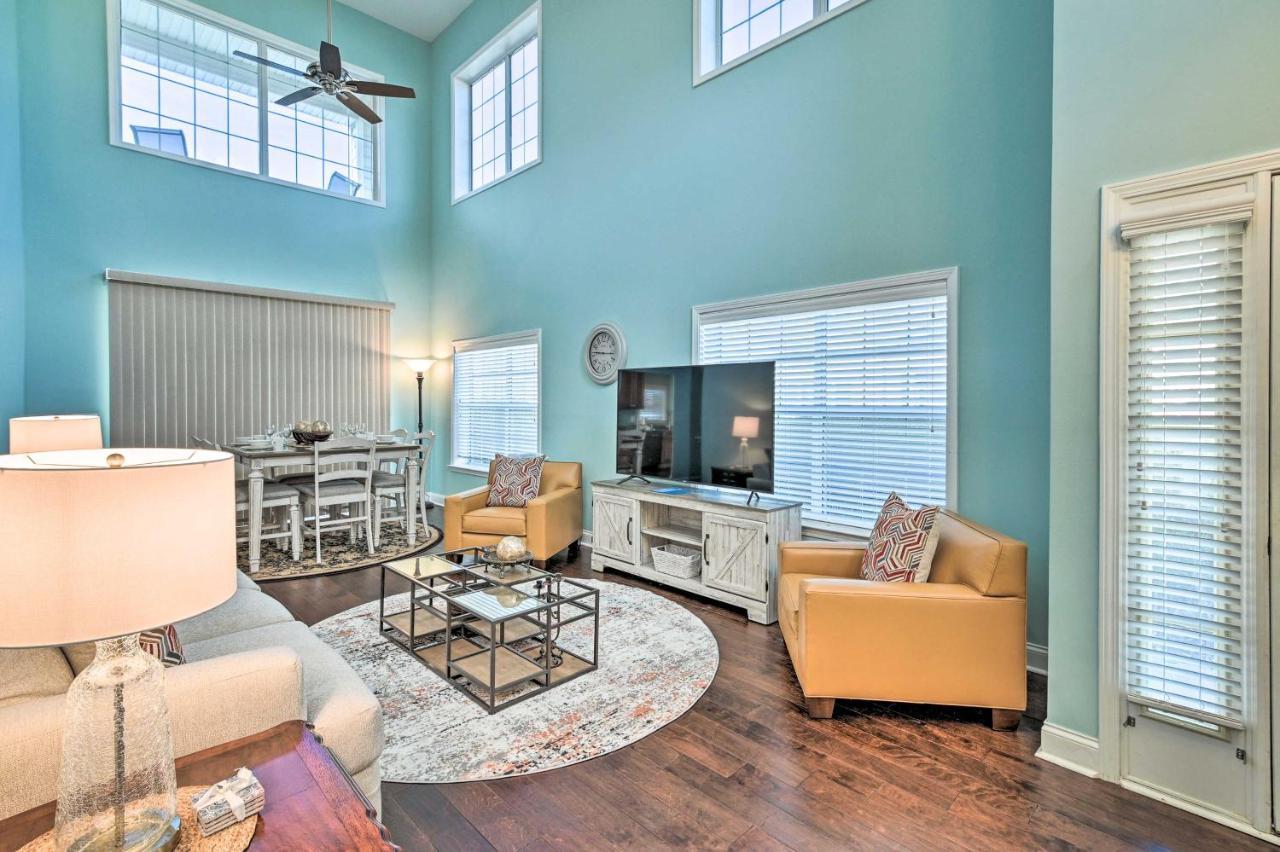 Golfers Paradise In Myrtle With Balcony! *
