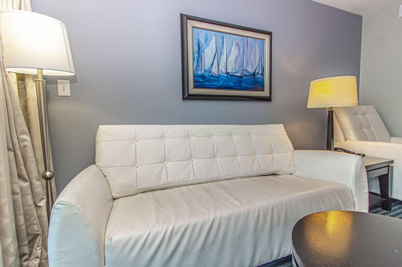 Direct Oceanfront Oceans One 1603 Beautiful Sleeps 6 * Myrtle Beach