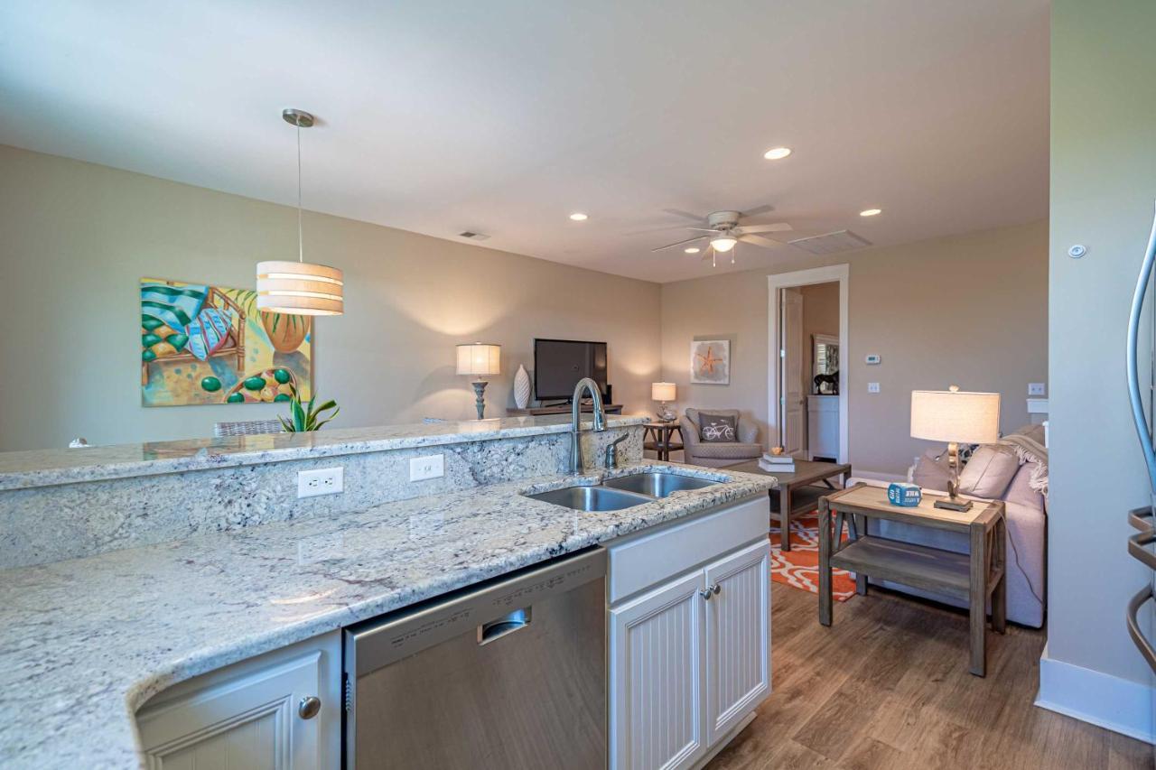 Chic North Myrtle Amenities! Villa