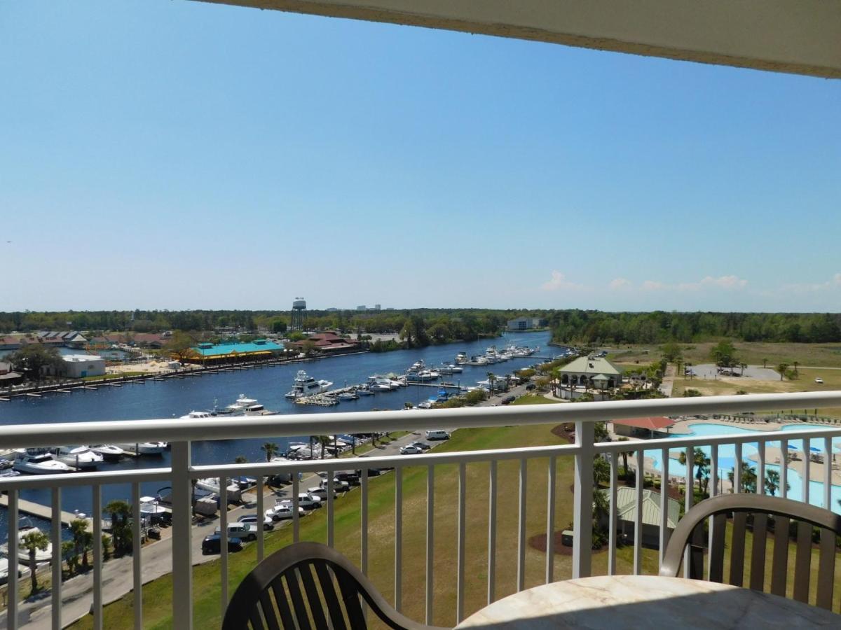 Yacht Club #1-1001 Apartment