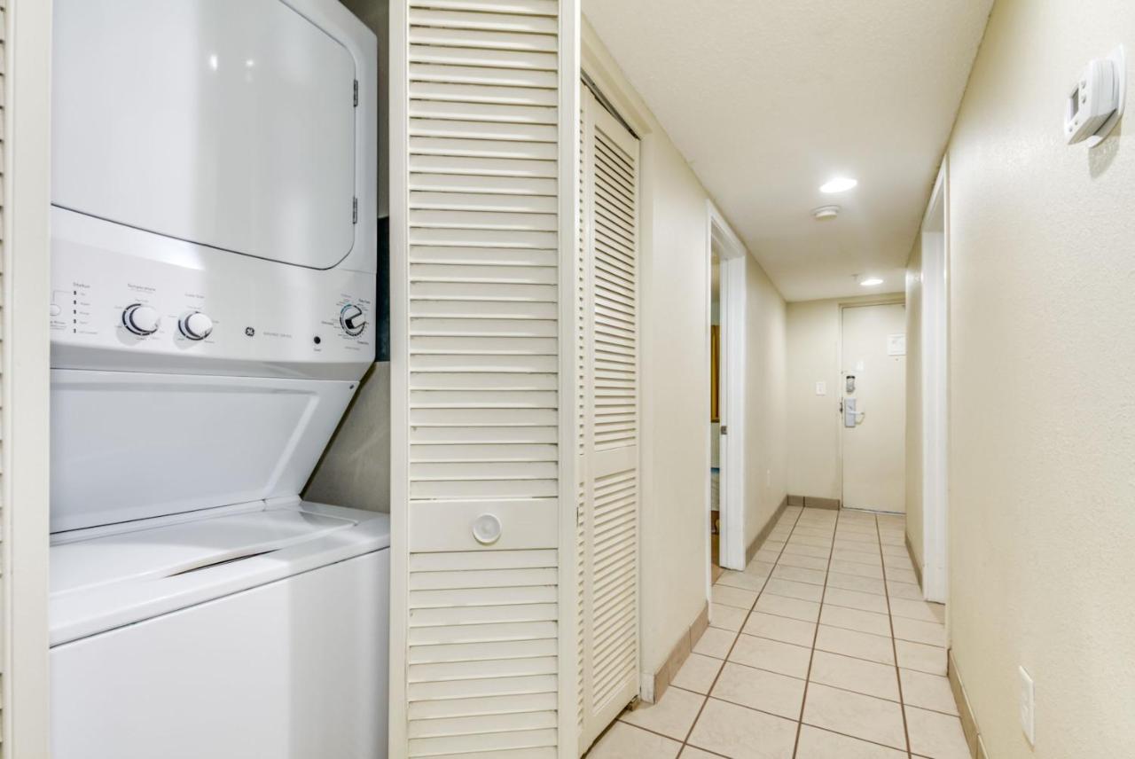 Apartment Hosteeva Atlantica Beachfront