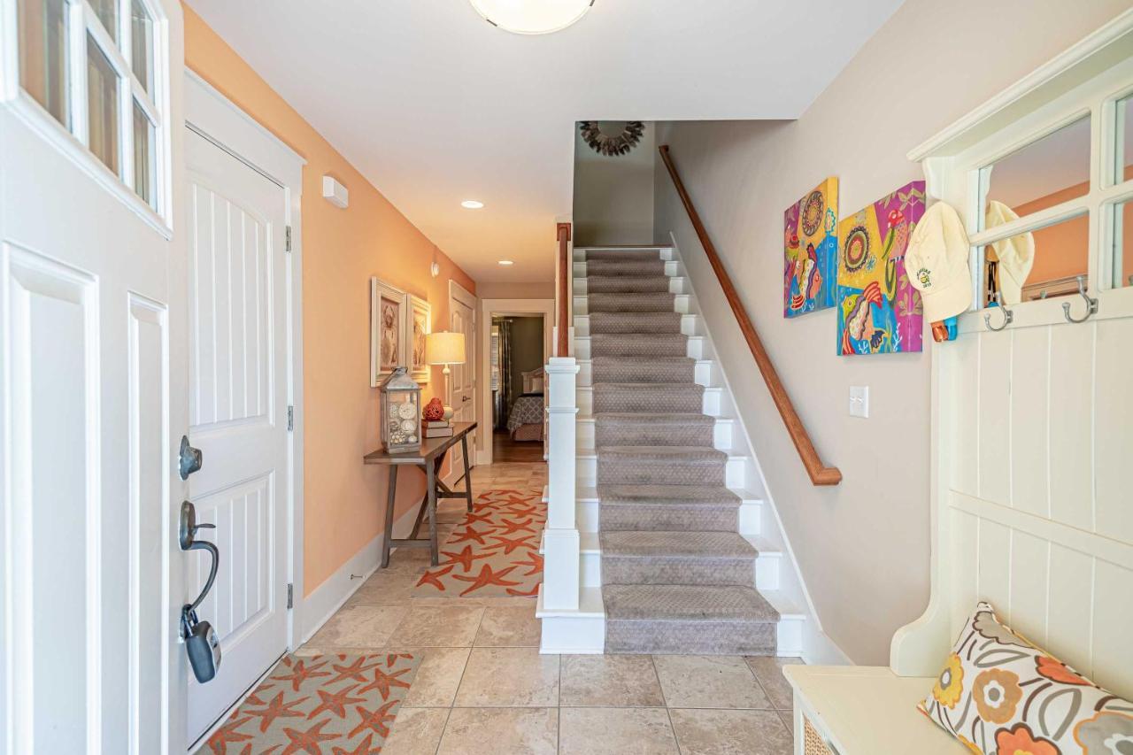Villa Chic North Myrtle Amenities!