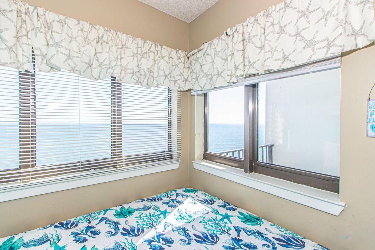 Apartment Ocean Front Studio With Amazing Views Palace 1801 Sleeps 5 Guests Myrtle Beach