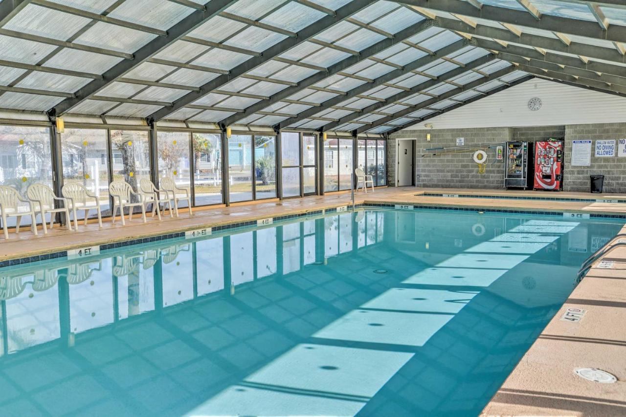 Holiday home Surfside With Pool Access Walk To Beach! *
