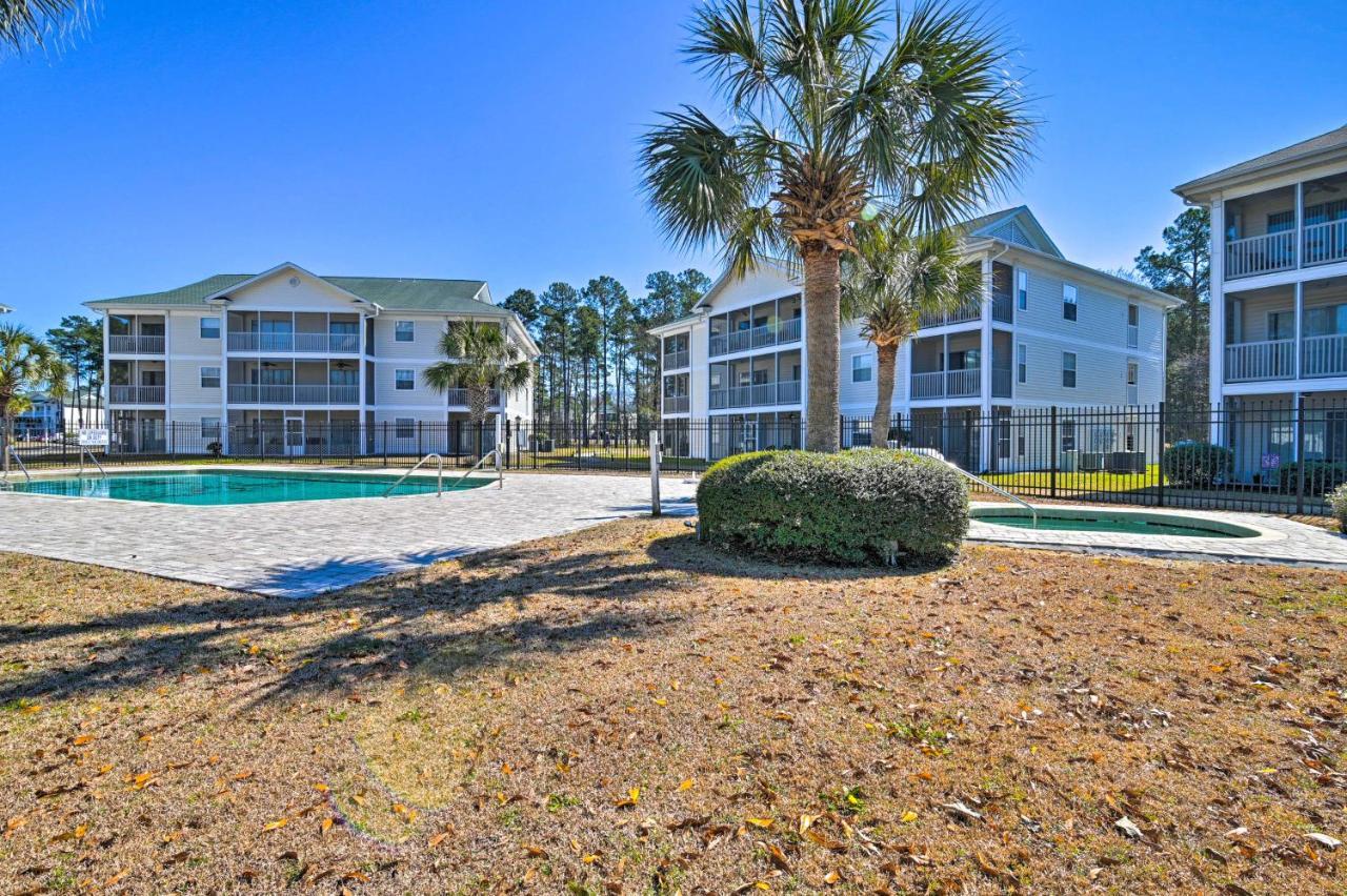Apartment Swim, Golf, Play - Beachy River Oaks Condo! *