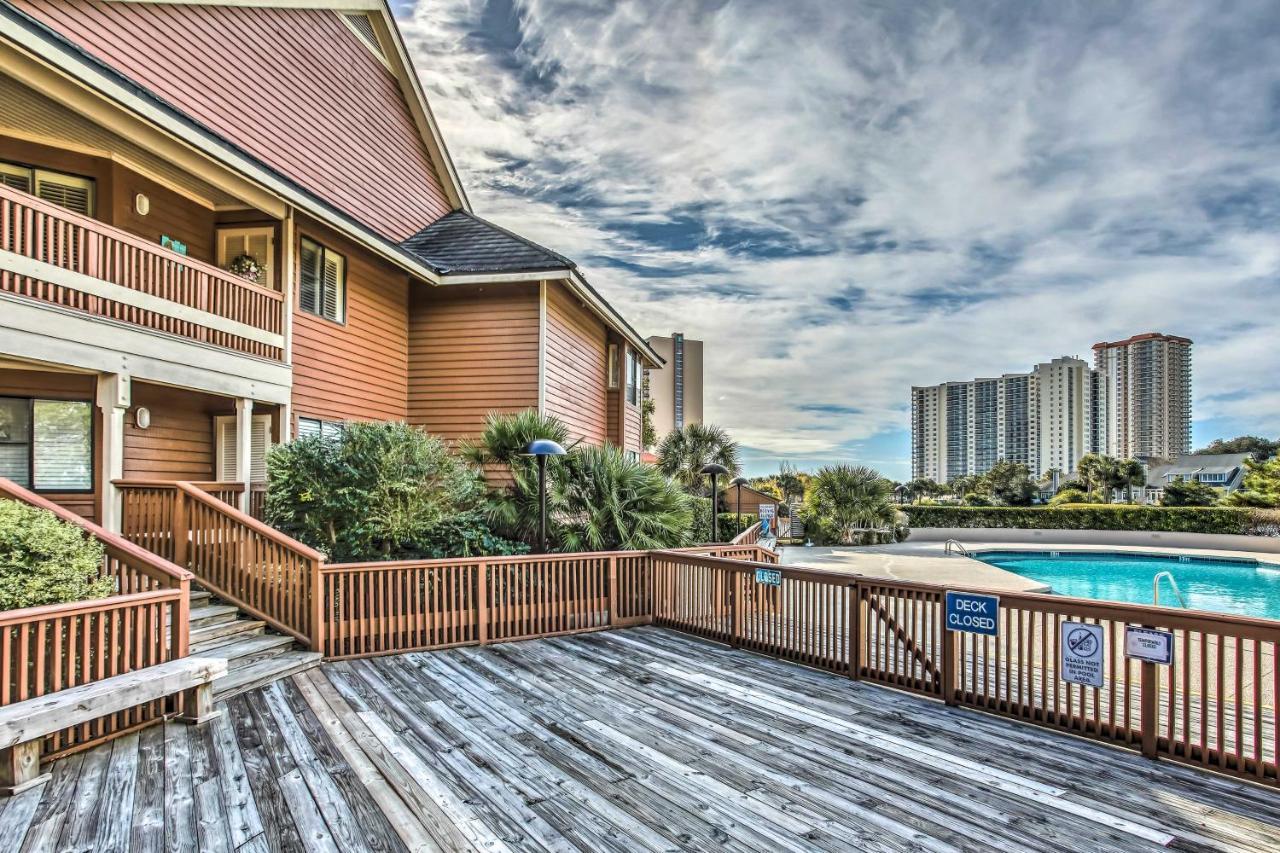 Apartment Beautiful Lakefront Short Walk To Beach! *