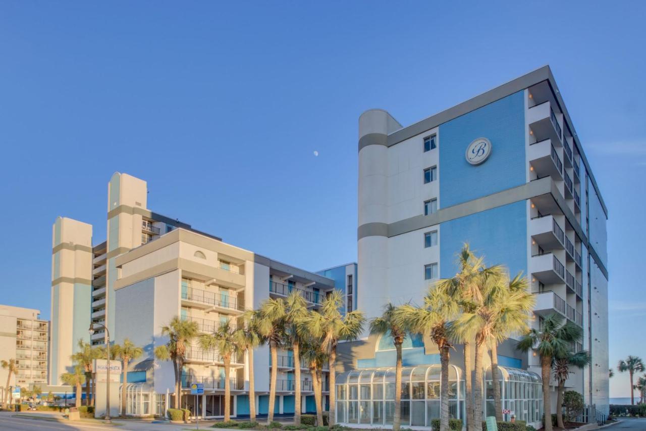 Hosteeva Boardwalk Ocean-front Apartment Myrtle Beach