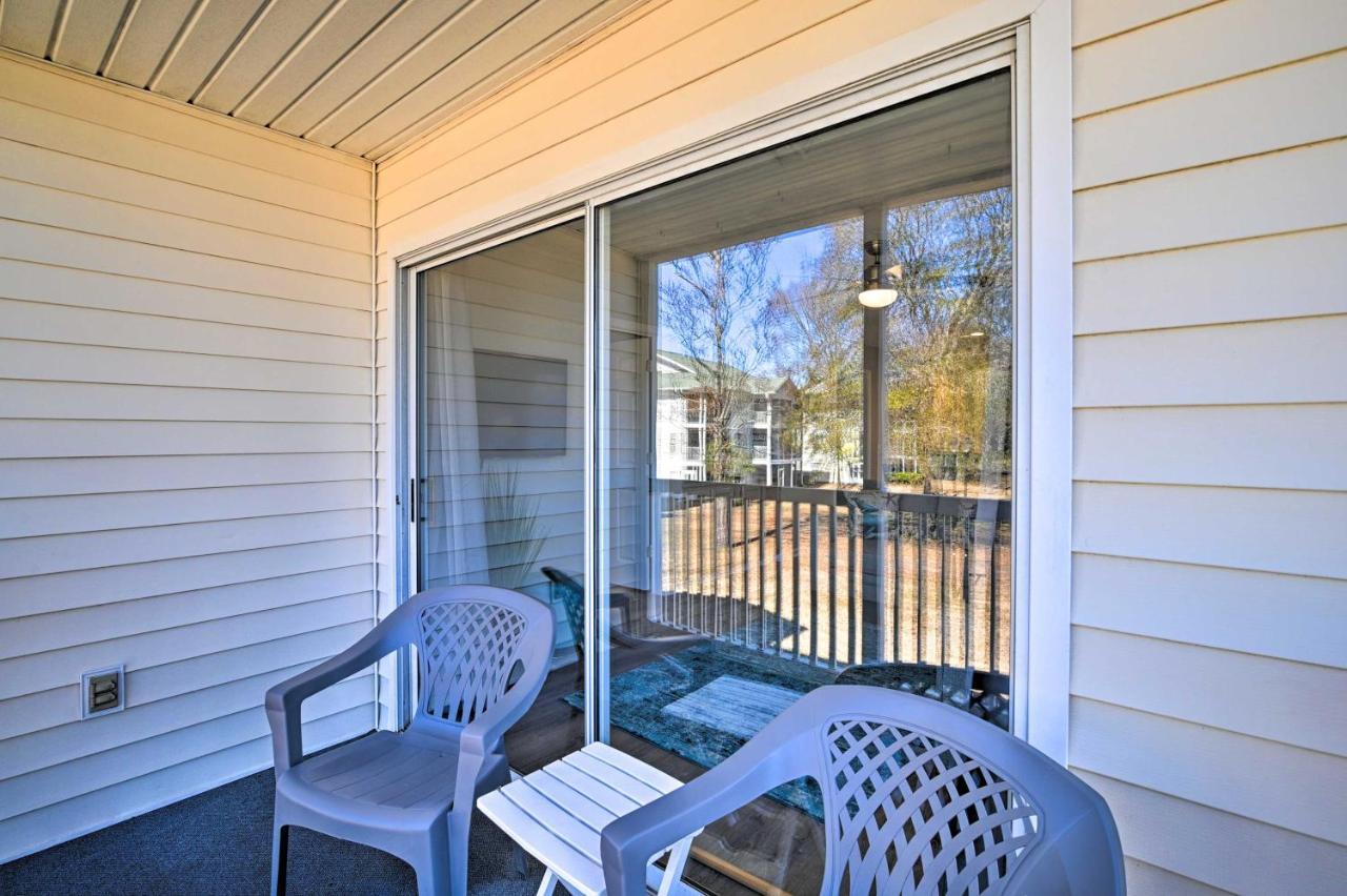Swim, Golf, Play - Beachy River Oaks Condo! * Myrtle Beach