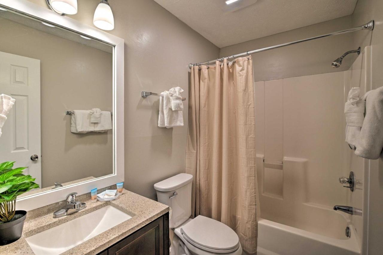 Swim, Golf, Play - Beachy River Oaks Condo! Apartment