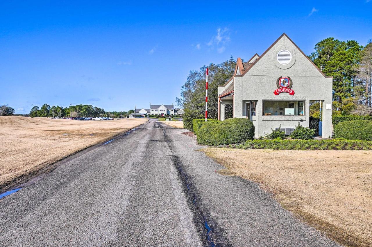 Holiday home Golfers Paradise In Myrtle With Balcony!