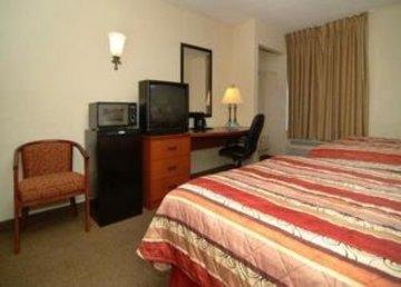 Hotel Sleep Near Outlets