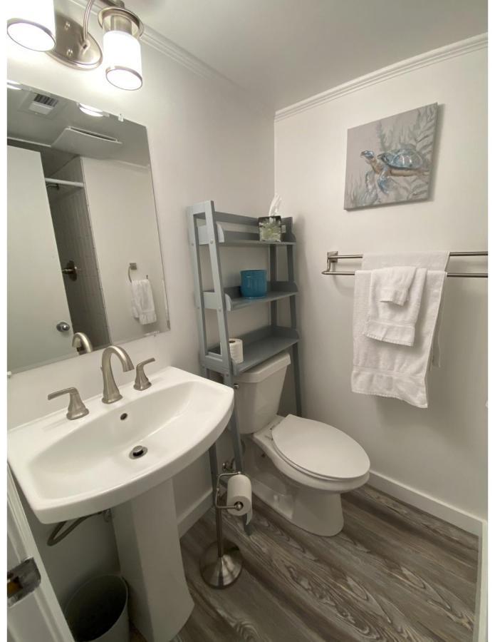 Apartment 1108 Waters Edge *